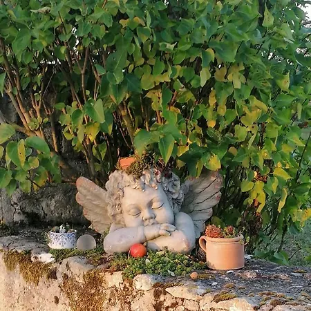 Maison De Charme Sur Colline De Posay Holiday home *